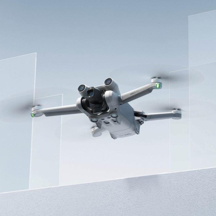 Квадрокоптер DJI Mini 3 with DJI RC Remote (CP.MA.00000587.01)